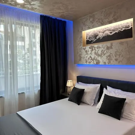 елегантен двустаен Four Seasons * Burgas City