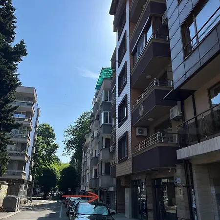 елегантен двустаен Four Seasons Apartament *